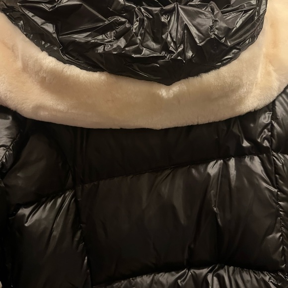 New Dawn Levy Down Coat size M. PRICE DROP! - Picture 3 of 7